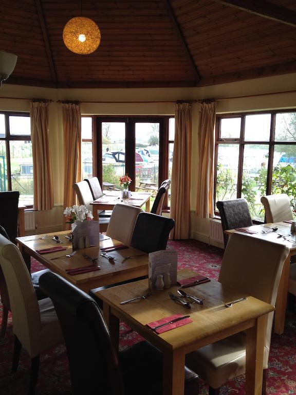 Bed and Breakfast The Lazy Otter Stretham Exteriér fotografie